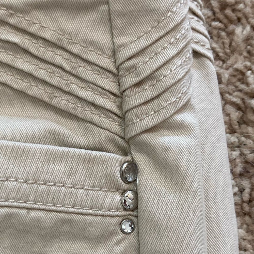 White House Black Market blinged slim cargo pants w/ zipper bottom legs - Picture 9 of 16